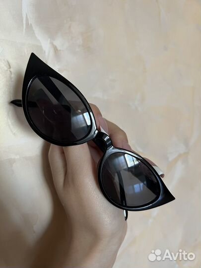 Солнцезащитные очки