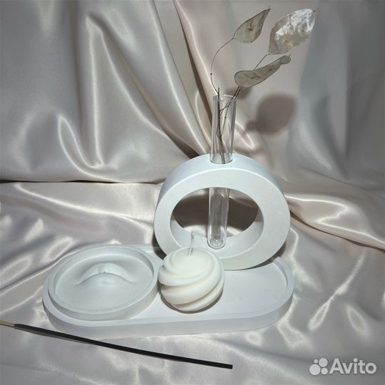 Подарочный набор с вазой, свечой, подставкой