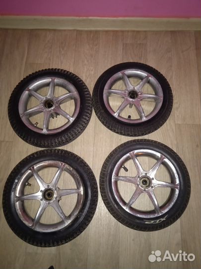 Колеса для детской коляски