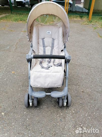 Продаю прогулочную коляску
