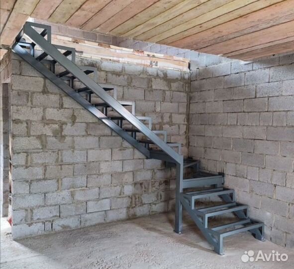 Лестницы на металлокаркасе