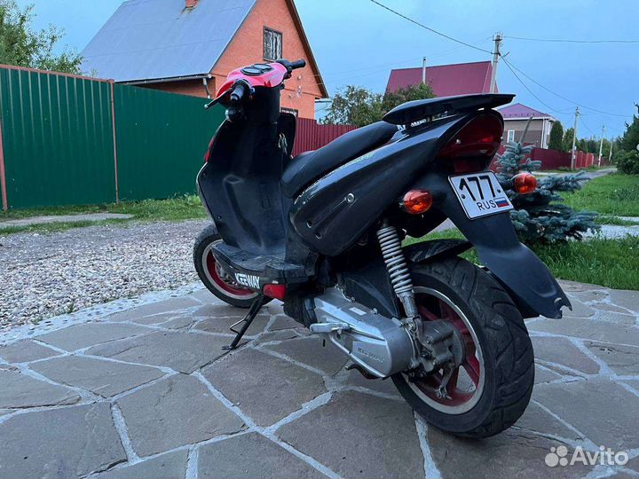 Скутер Keeway RY8 50