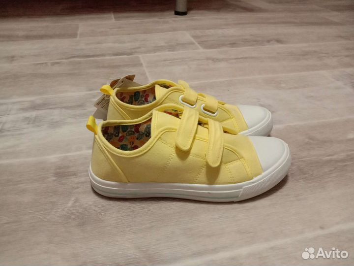 Кеды новые,37