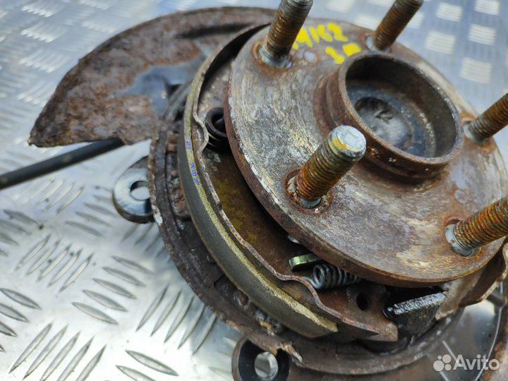 Ступица задняя правая Toyota Corolla Verso E121