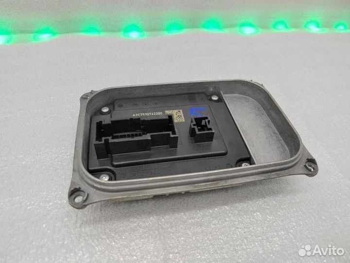 Блок розжига ксенона Mercedes-Benz C-Класс