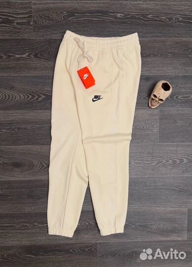 Спортивные штаны мужские Nike