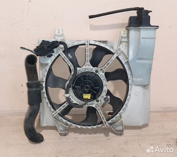 Вентилятор радиатора основного Kia Picanto 1 рест