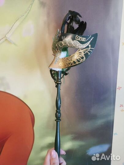 Маска карнавальная с держателем