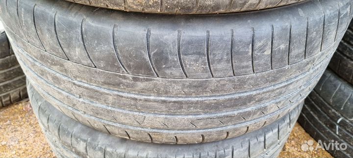 Dunlop SP Sport Maxx GT 235/50 R18 97V