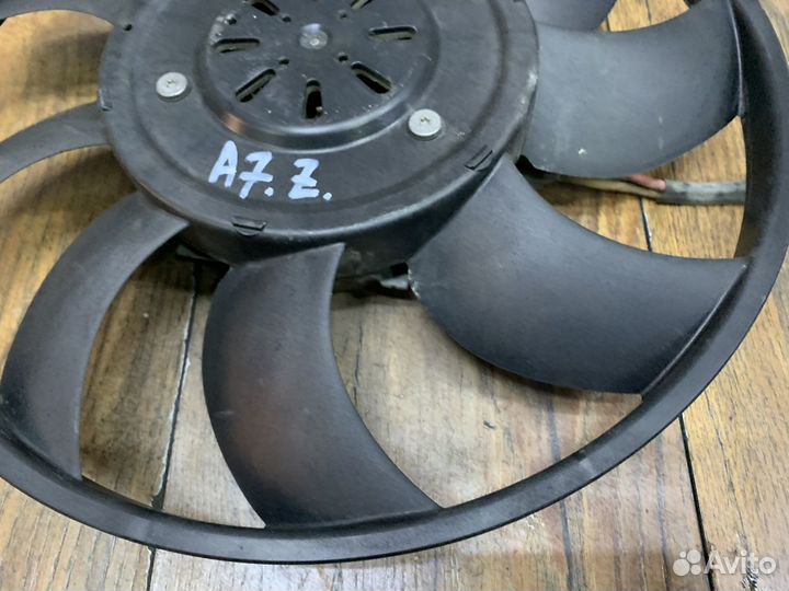 Audi A7 Sportback (4G8) Вентилятор радиата 3л cgwb