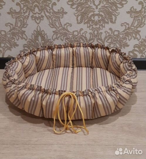 Лежанка для собак/кошек