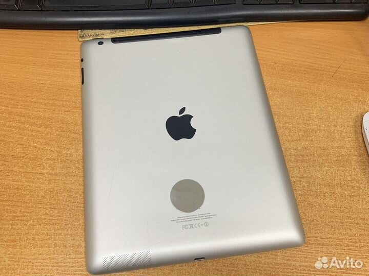 Планшет Apple iPad 4 64GB LTE (133593)