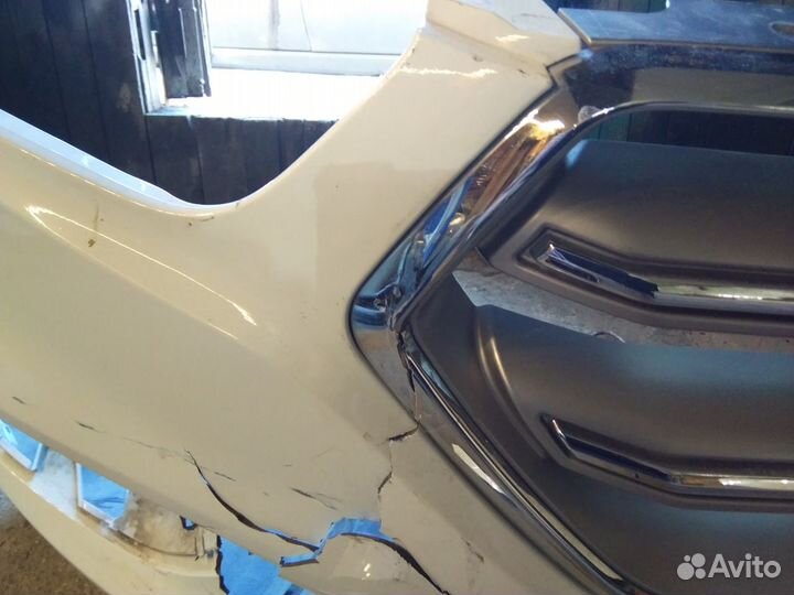 Передний бампер Форд Куга 2