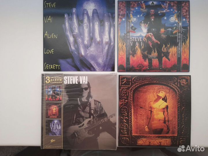 Фирменные CD гитарист Стив Вай
