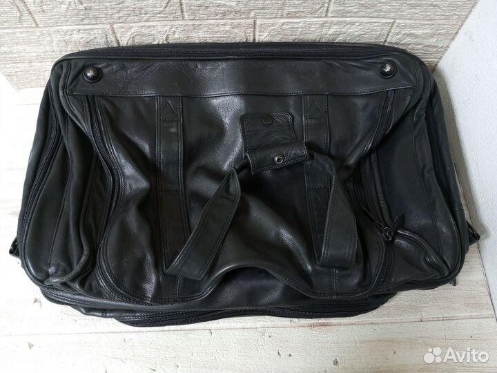 Кожаная дорожная сумка