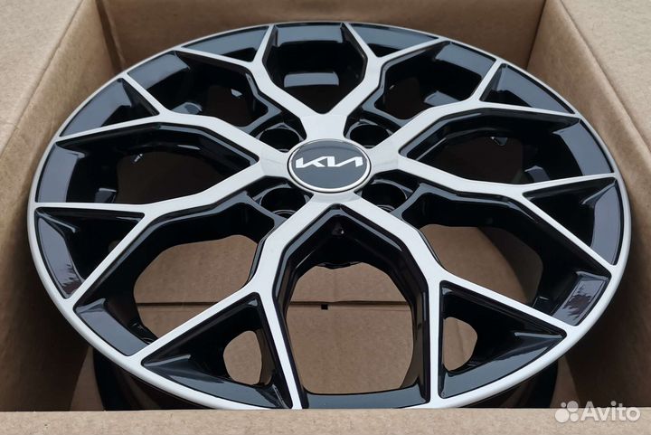 Kia Rio, Hyundai Solaris R15 новые