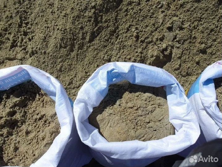 Песок карьерный строительный в мешках