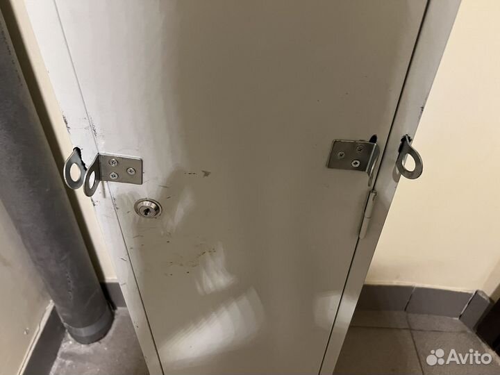 Шкаф металлический