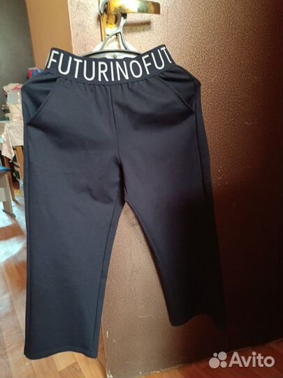 Школьные брюки рубашка и блузка 140-146