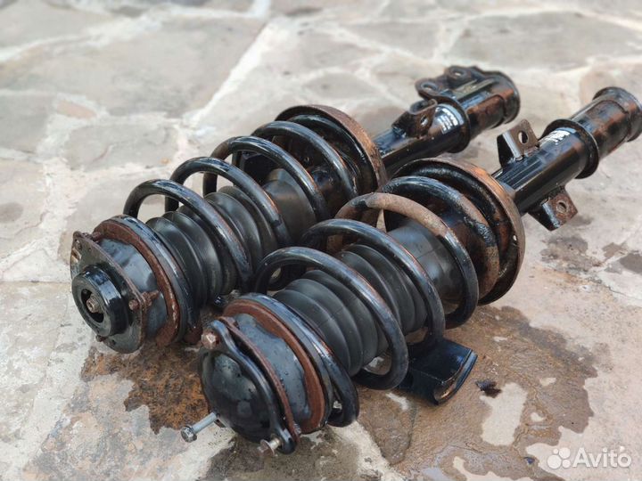 Стойка Сааб 9-5