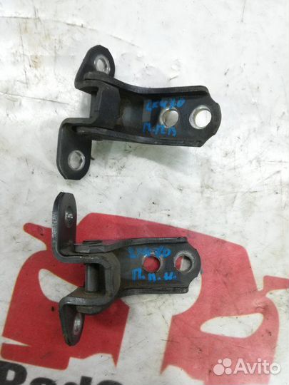 Петли двери передние правые Lexus Lx470 UZJ100L