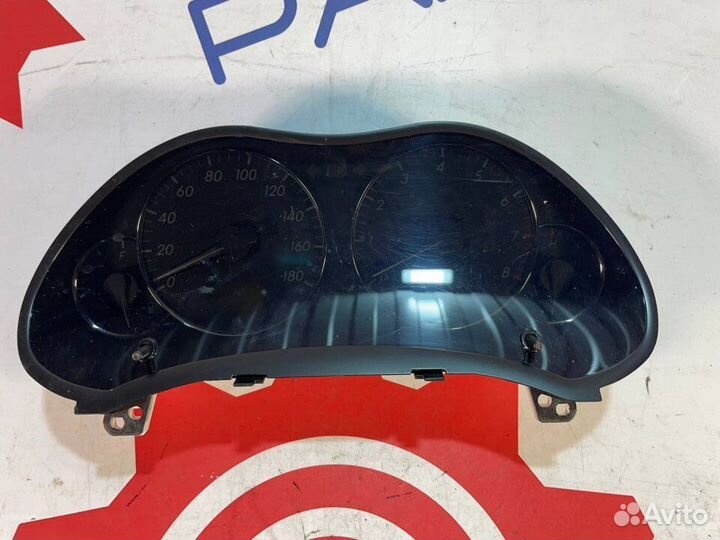 Панель приборов Toyota Avensis AZT250