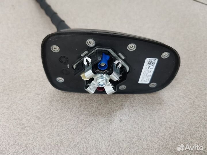 Антенна на крышу Rapid 2, Polo 6 6C0035501P