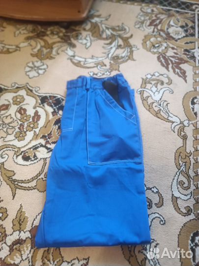 Защитный костюм рабочий