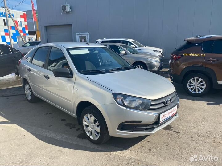 LADA Granta 1.6 МТ, 2019, 48 000 км