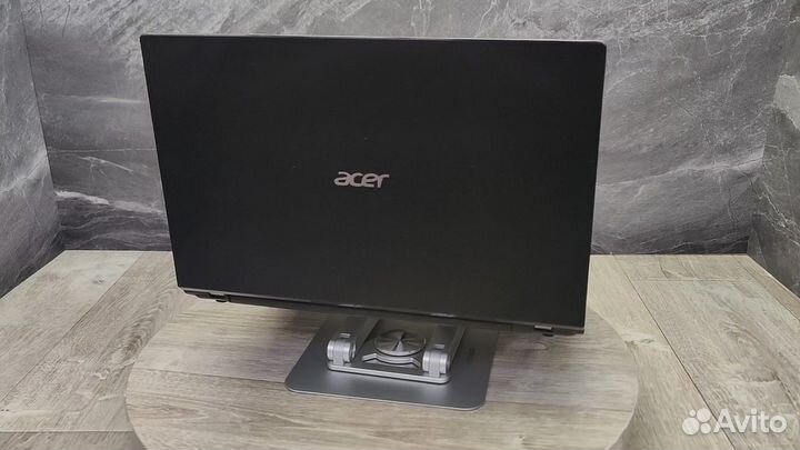 Acer Aspire V3-571 / 15.6