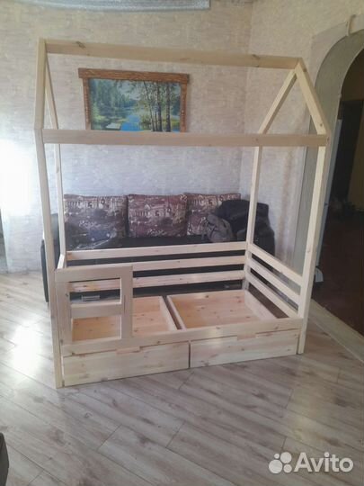 Детская кровать
