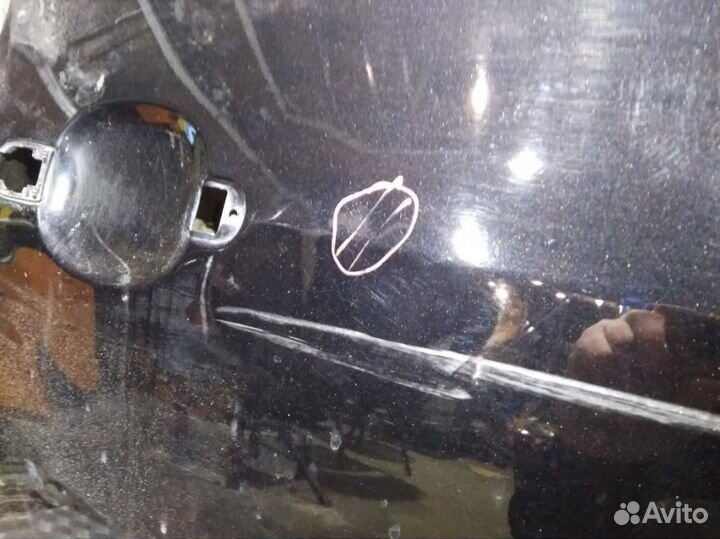 Дверь Golf Plus (05-14) пер R дефект б\у (арт. 5M0831106E )