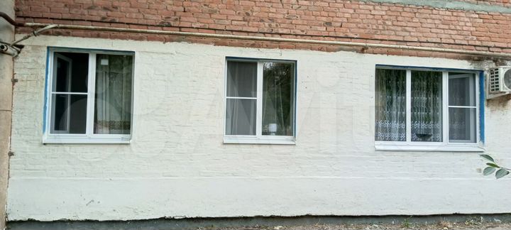 3-к. квартира, 60 м², 1/2 эт.