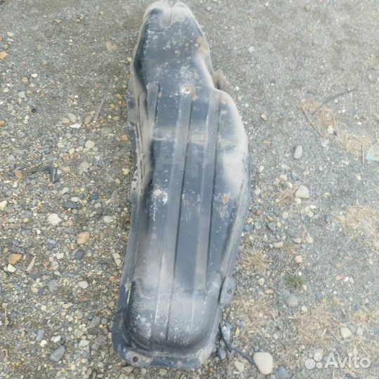 Топливный бак Mitsubishi pajero