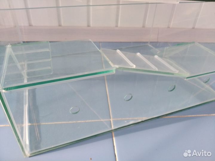 Клетка для хомяка стеклянная 40*30*20 новая