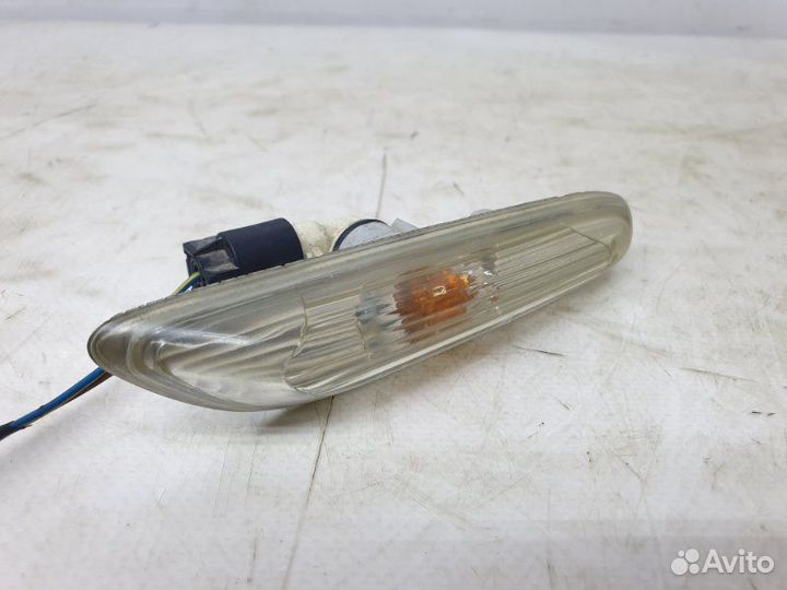 Повторитель поворота левый Bmw 3-Series E90 3.0