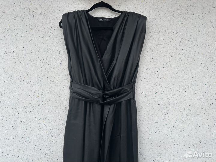 Платье эко кожа zara