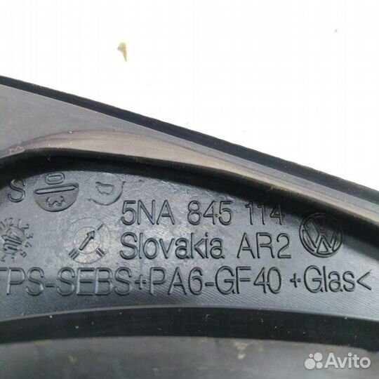 Форточка двери передняя Volkswagen Tiguan 2 2018