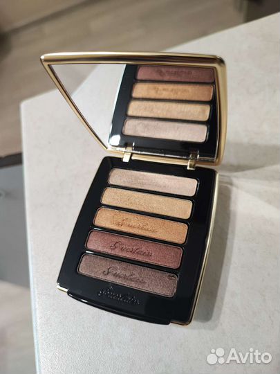 Палетка теней с румянами Guerlain