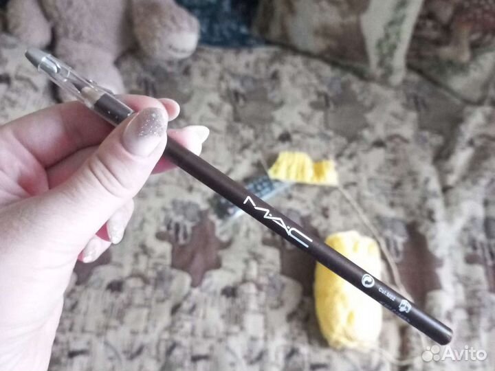 Карандаш для бровей