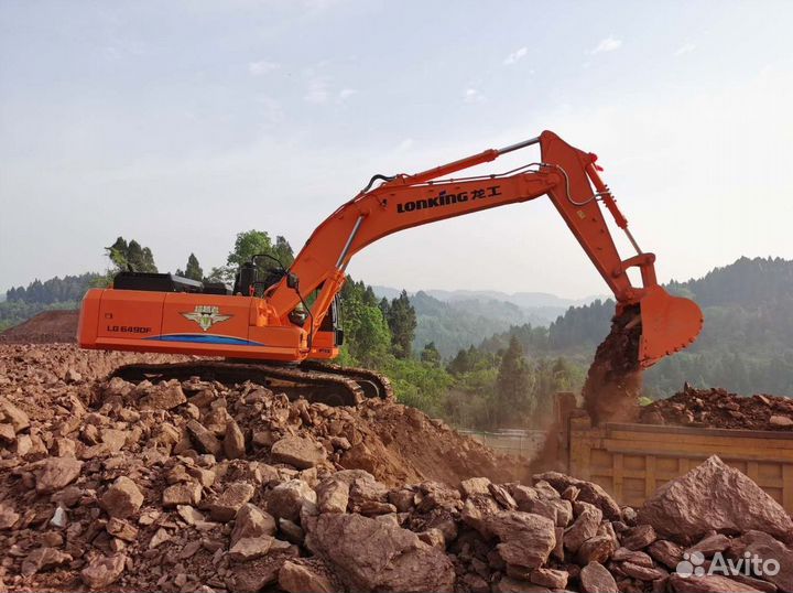 Гусеничный экскаватор Lonking CDM6490, 2023