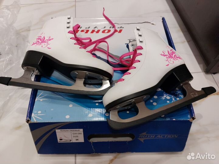 Коньки фигурные (детские)