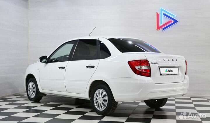 LADA Granta 1.6 МТ, 2019, 104 000 км