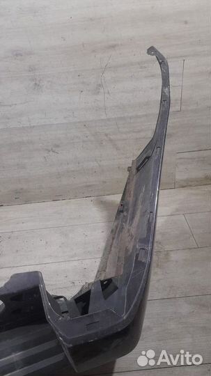 Бампер задний под парктроники Cadillac Escalade 4