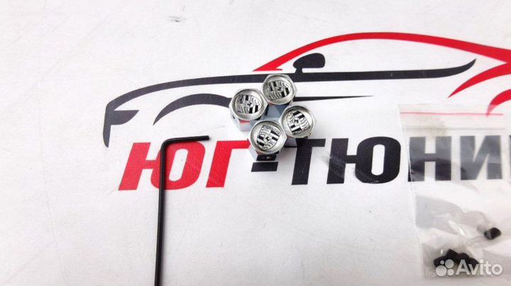 Колпачки на ниппель Porsche хром с защитой от