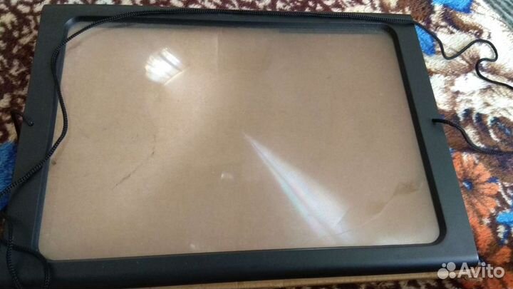 Увеличительное стекло лупа