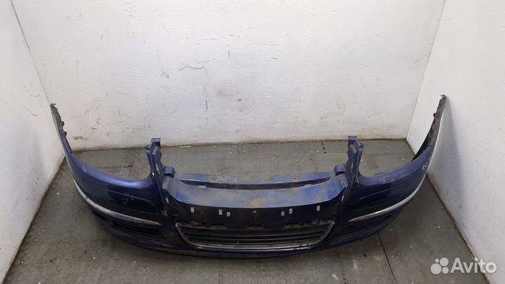 Бампер передний Volkswagen Jetta 5