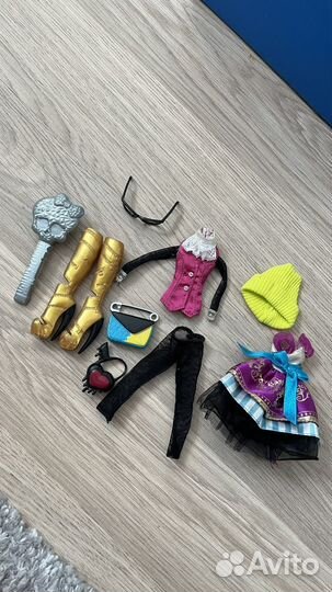 Одежда от кукол monster high, ever after high