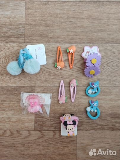 Заколки и резинки для волос