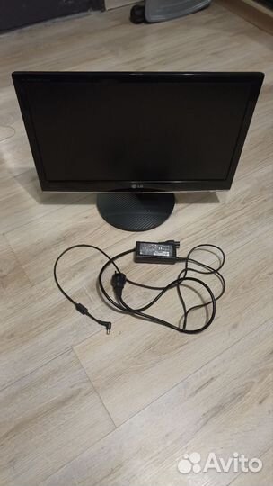 Монитор LG 22 дюйма ips226